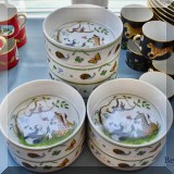 P18. Set of 8 Chase porcelain “Jungle Party” bowls. 